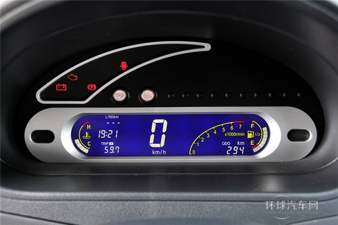 2011款 1.0L 手动传奇版