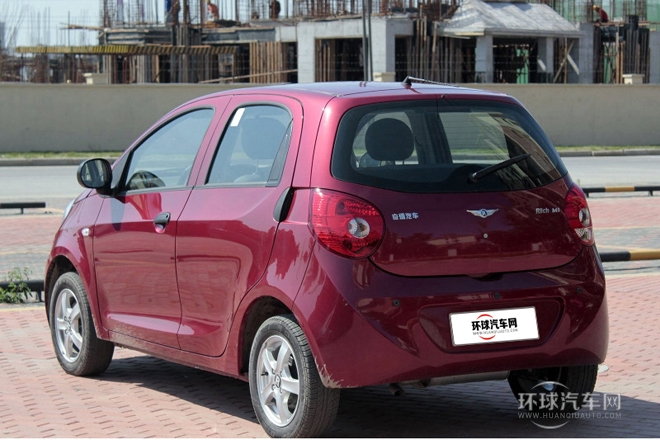 2011款 1.0L 手动智尊型