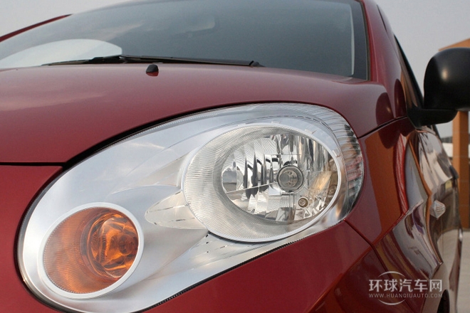 2011款 1.3L 自动豪华型