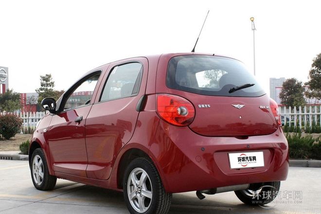 2011款 1.3L 自动豪华型