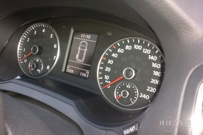 2013款 2.0TSI 至尊版 欧V