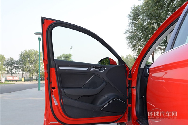 2014款 Limousine 35 TFSI 豪华型