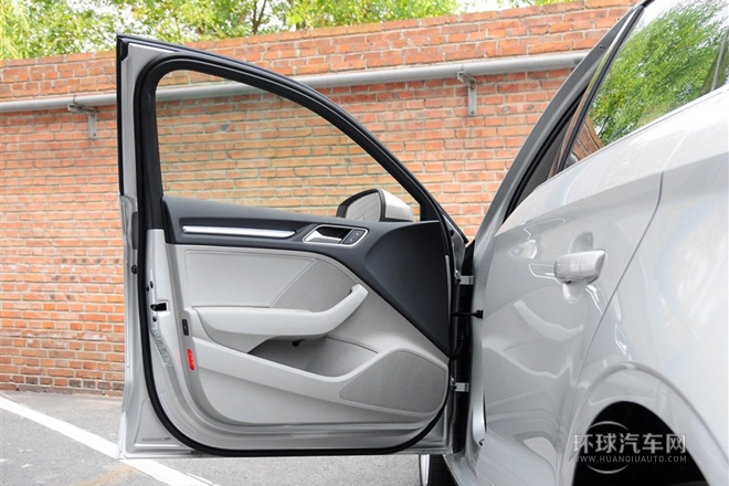 2014款 Limousine 35 TFSI 舒适型