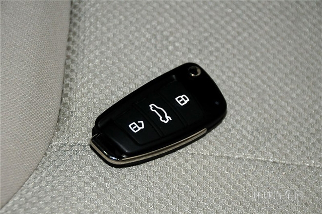 2014款 2.0L 手动家享版