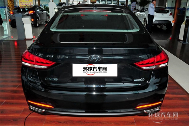 2015款 3.0 GDi 四驱豪华版