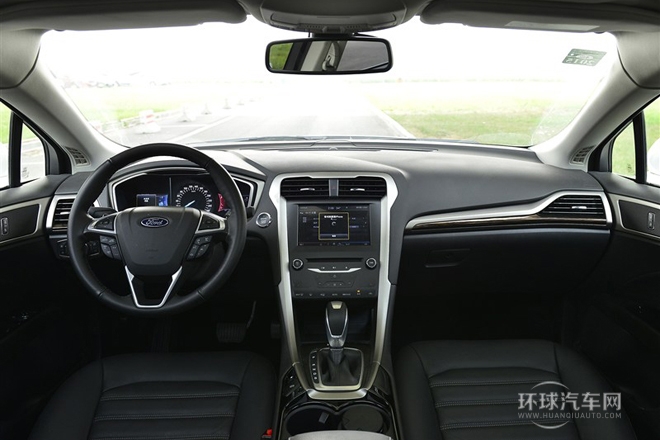2013款 2.0L GTDi200豪华型