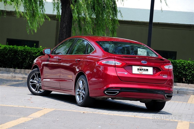 2013款 2.0L GTDi240豪华运动型