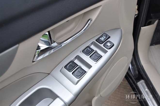 2013款 1.6L 手动5门舒适型