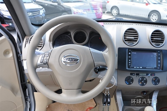 2013款 1.6L 手动5门标准型