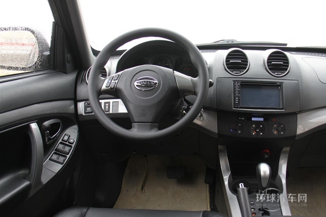 2012款 1.8L 自动豪华型