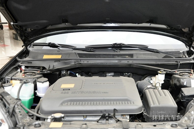 2012款 1.8L 自动天窗型