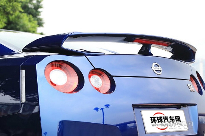 2015款 3.8T 动感酷黑内饰版