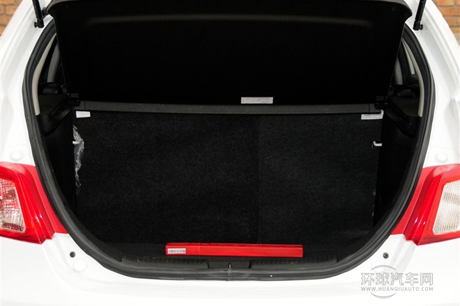 2013款 两厢 1.5L 手动精英型
