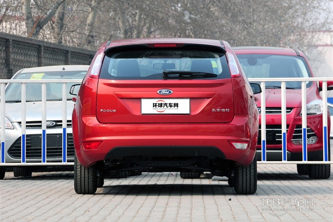 2013款 两厢经典 1.8L AT基本型