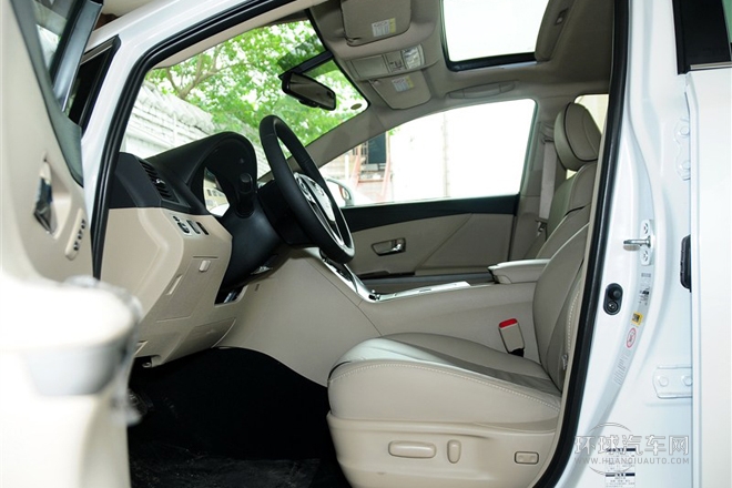 2013款 2.7L 四驱豪华版