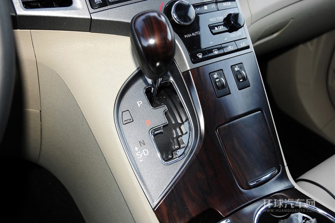 2013款 2.7L 四驱至尊版