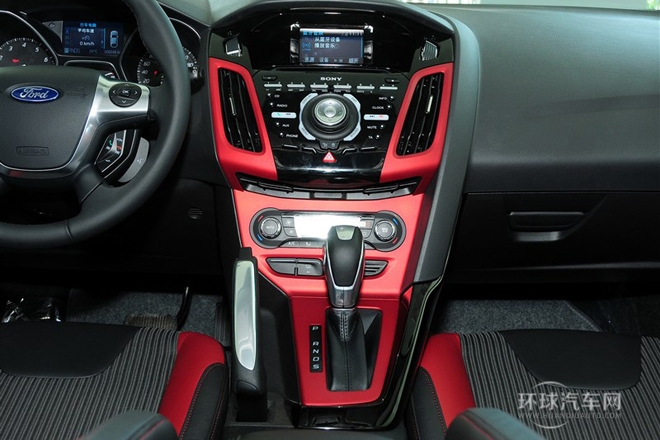 2012款 两厢 2.0L AT豪华运动型