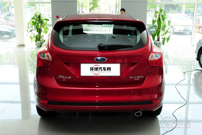 2012款 两厢 2.0L AT豪华运动型