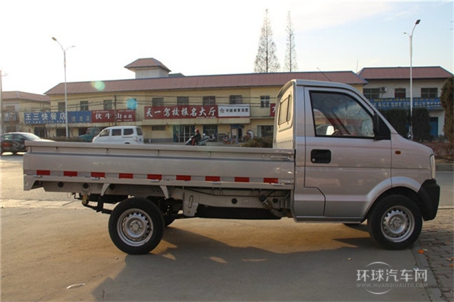 2011款 1.3L基本型无护栏