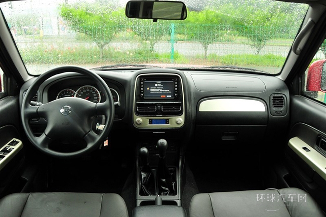 2013款 2.4L 四驱豪华纪念版 国IV