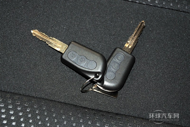2014款 1.4L 手动运动版 国IV
