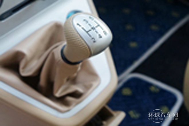 2013款 1.5L实力型