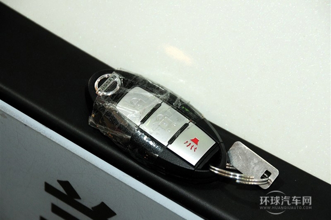 2013款 3.5L CVT 荣耀版