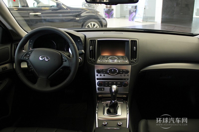 2013款 G25 Sedan 豪华运动版