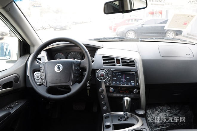 2011款 2.0T 两驱豪华导航版