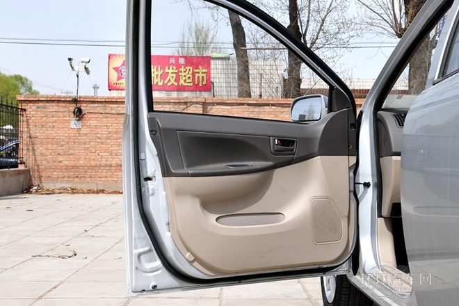 2011款 三厢 1.5L 手动舒适型