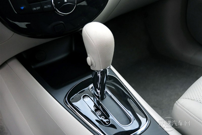 2011款 1.6L CVT豪华型
