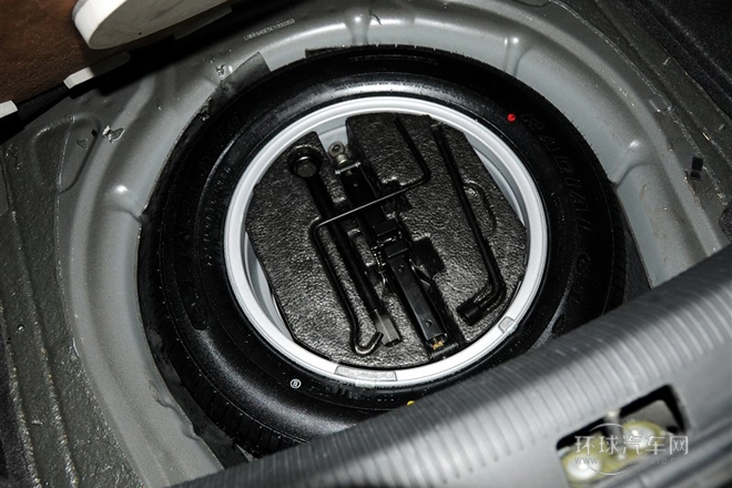 2013款 2.0L 自动舒适型