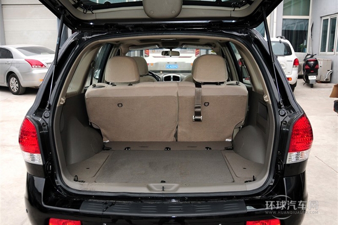 2012款 2.0L 手动两驱天窗版