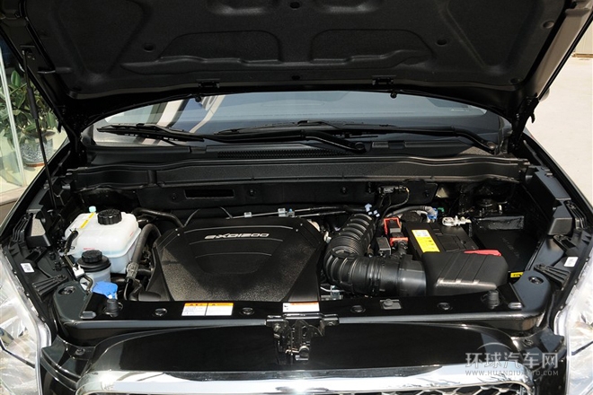 2011款 2.0T 柴油两驱自动豪华导航版