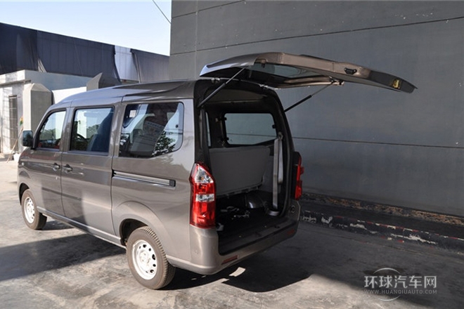2013款 1.0L乐业型