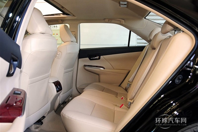 2012款 2.5V 至尊导航版