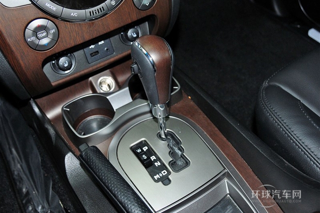 2014款 2.0T 四驱豪华导航版5座