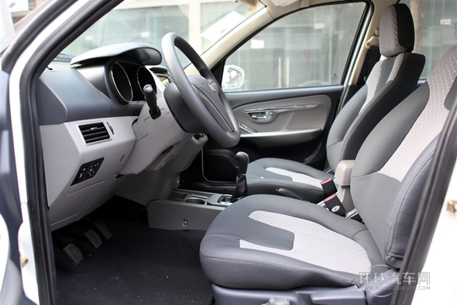 2011款 1.3L 手动豪华型