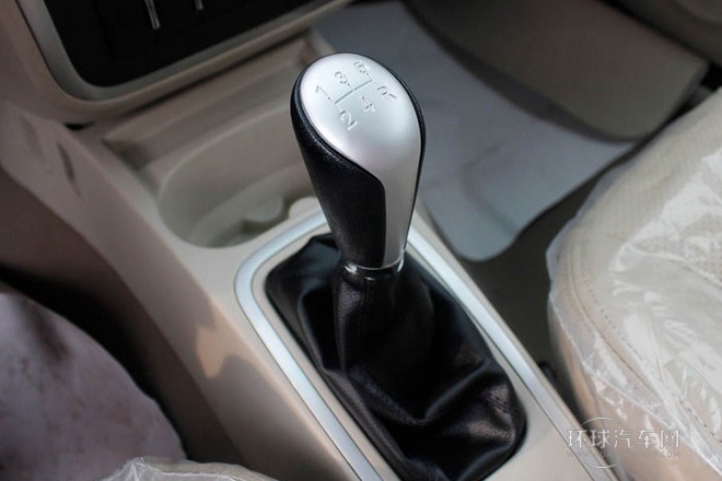2011款 1.5L 手动科技型