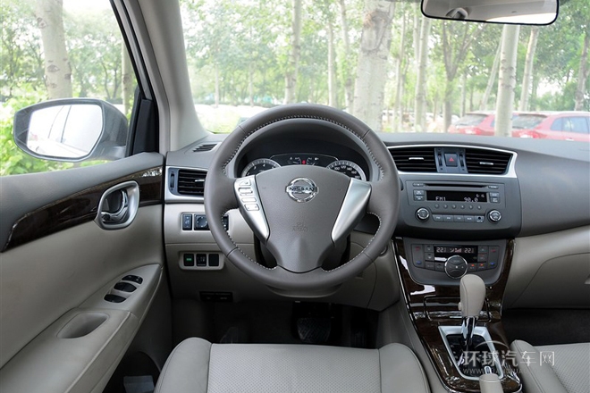 2012款 1.8XL CVT豪华版