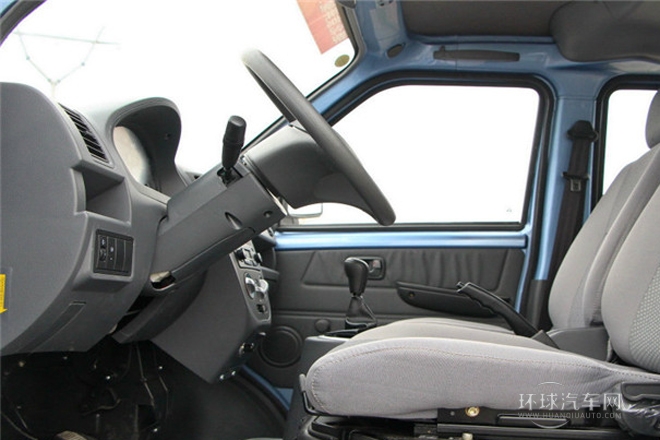 2014款 1.2L超值版厢货 基本型 助力A12京V（两座）