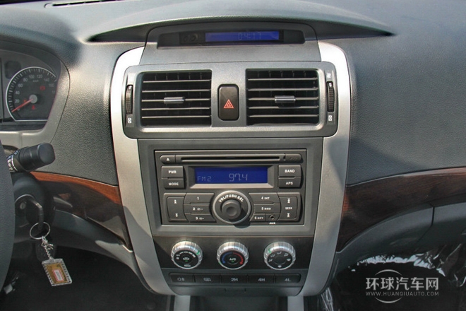 2012款 2.8T柴油四驱基本型