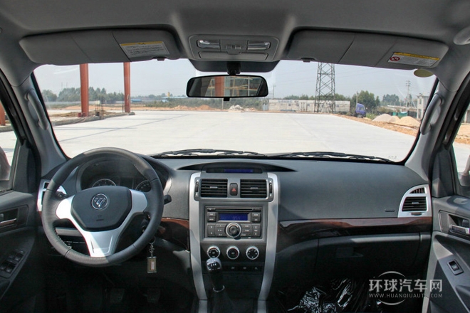 2012款 2.8T柴油四驱基本型