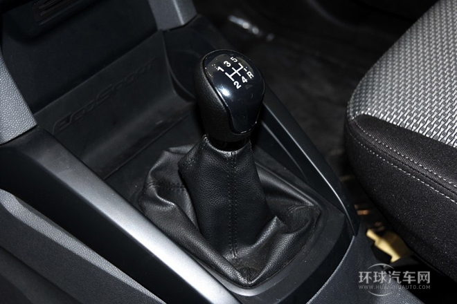 2013款 1.5L 手动舒适型