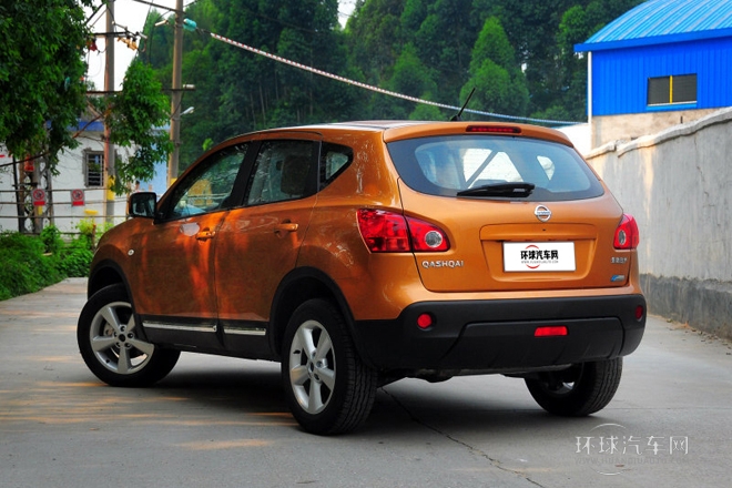 2012款 2.0XV 龙 CVT 4WD