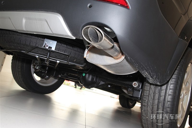 2013款 3.2L 4WD 自动锐域版