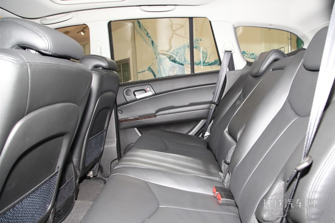 2013款 3.2L 4WD 自动锐域版