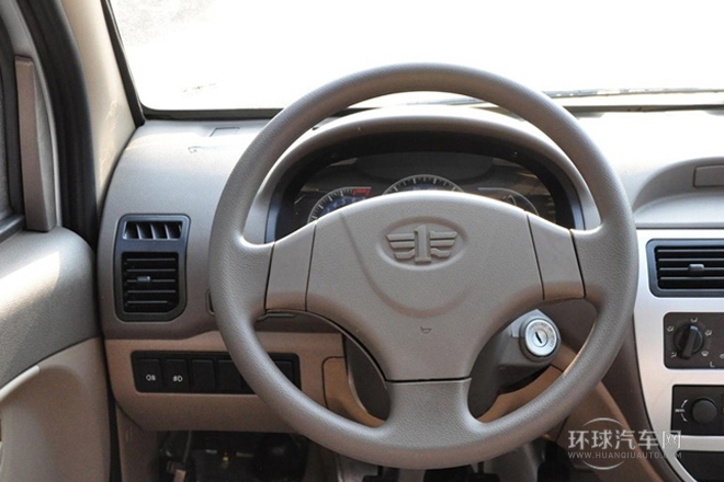 2011款 1.0L舒适型DA465QA