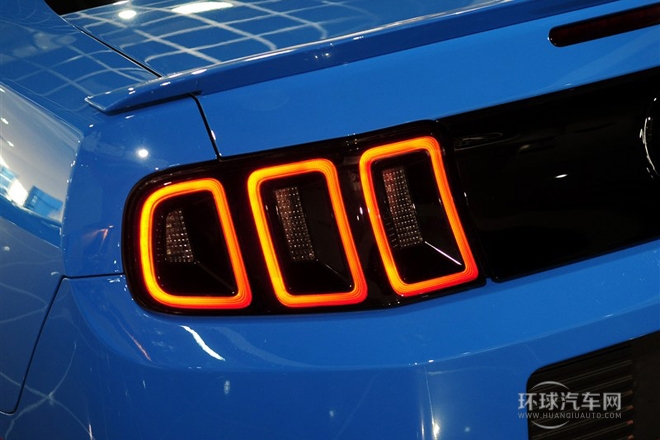 2013款 5.0L GT自动标准型