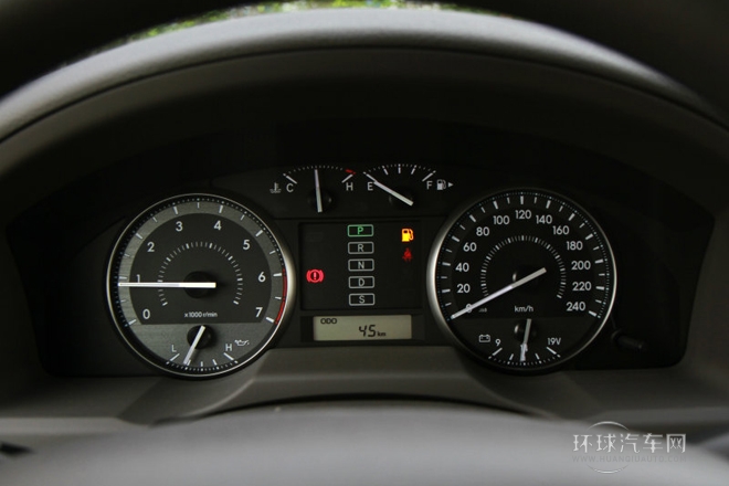 2012款 4.0L 自动GX-R